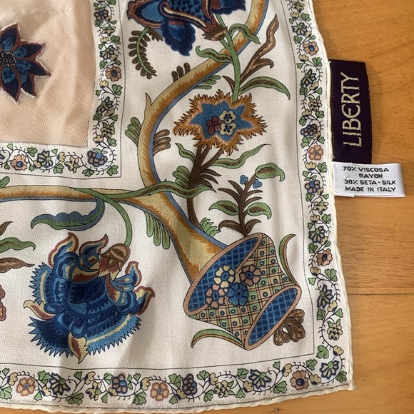 Liberty Stunning Floral Scarf Silk Blend Burnout Rectangle White Blue Tan EUC - Picture 3 of 9